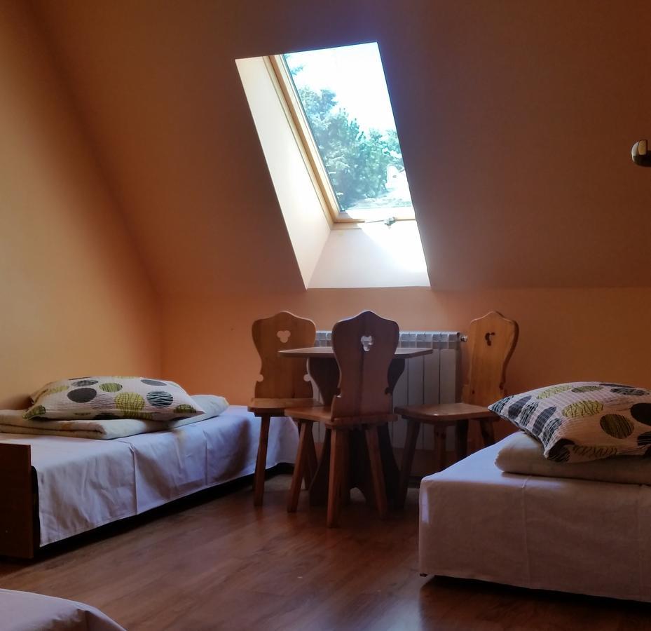 Janosik Apartment Bustryk Bagian luar foto